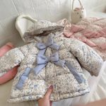 doudoune fleurie pour enfant
