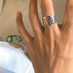 bague en acier dessin marguerite