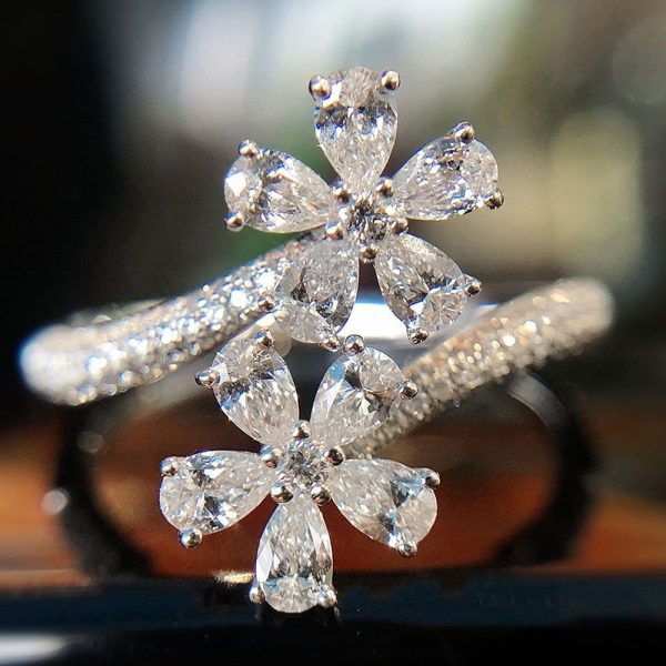 Bague Fleur Crystal Blanc (Laiton)