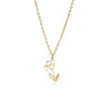 bijou collier fleur élégante