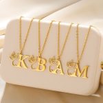 bijou colliers fleur lettre