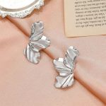 boucle d'oreille fleur élégante