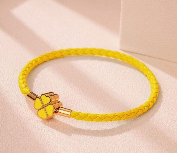 Bracelet Fleur Porte Bonheur Jaune