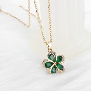 Collier Fleur Classe