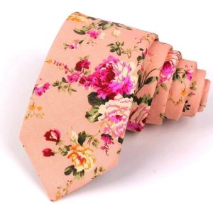 Cravate A Fleurs Rose