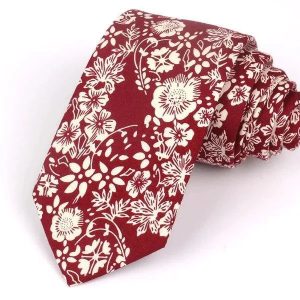 Cravate A Fleurs Rouge