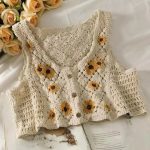 haut en coton avec fleurs
