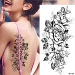 tatouage fleur abstraite
