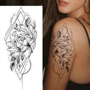 Tatouage Fleur Epaule Design